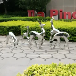 Statues & Sculptures Wildlife|Stags & Deers^Dynamic Deer 91cm Metal Garden Sculpture
