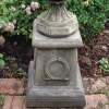 Statues & Sculptures Plinths & Pedestals^Modena 52 Column Stone Garden Pedestal